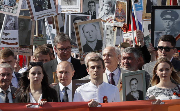 Спречен напад на Путина и Вучића!